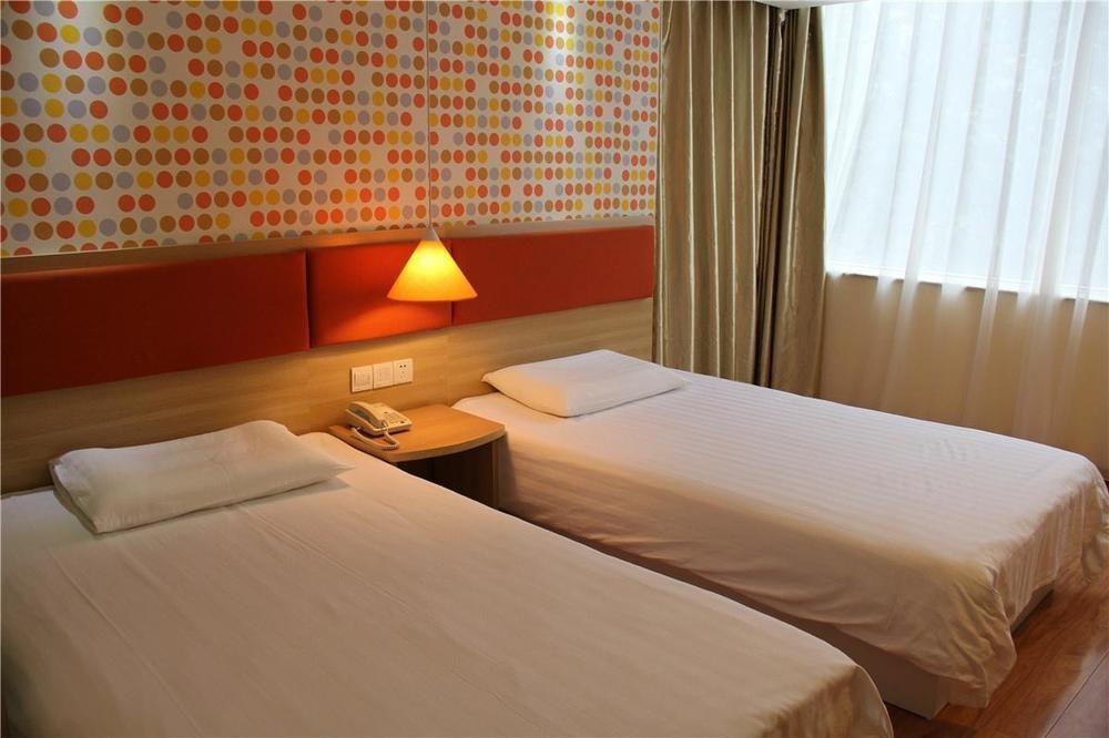 Home Inn Chengdu Kuanzhai Alley New City Square Eksteriør billede