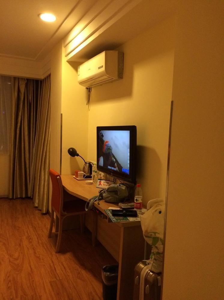 Home Inn Chengdu Kuanzhai Alley New City Square Eksteriør billede