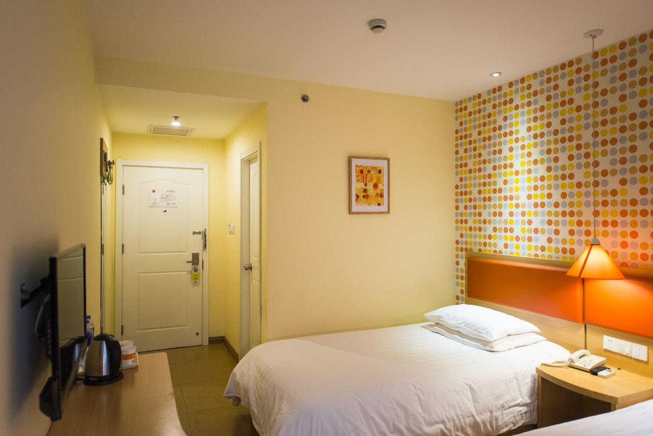 Home Inn Chengdu Kuanzhai Alley New City Square Eksteriør billede