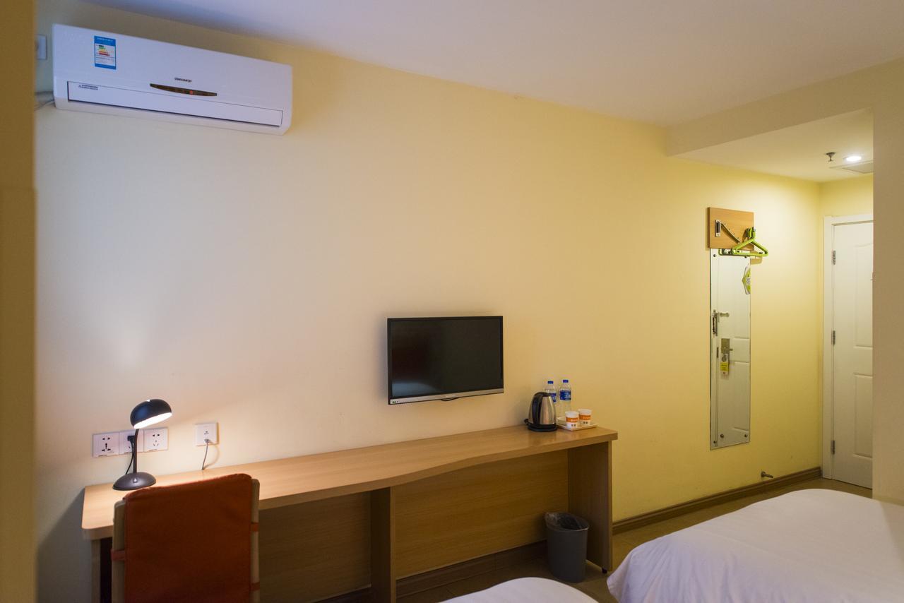 Home Inn Chengdu Kuanzhai Alley New City Square Eksteriør billede